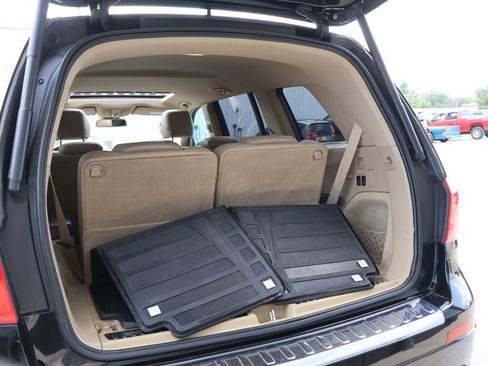 Used 2013 Mercedes-Benz GL 450 4MATIC image 15