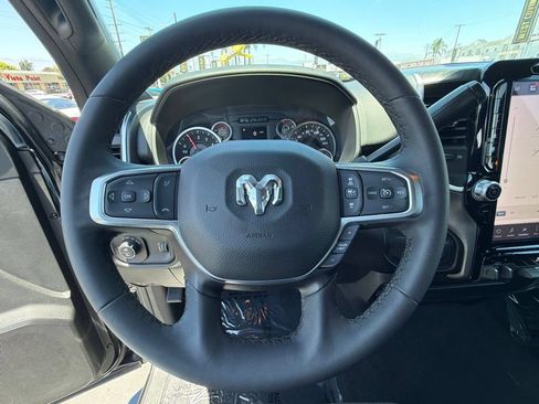 Used 2025 RAM 2500 Big Horn AWD/4WD image 25
