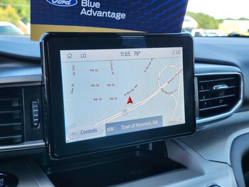 Certified 2023 Ford Explorer XLT w/ Equipment Group 202A AWD/4WD image 22