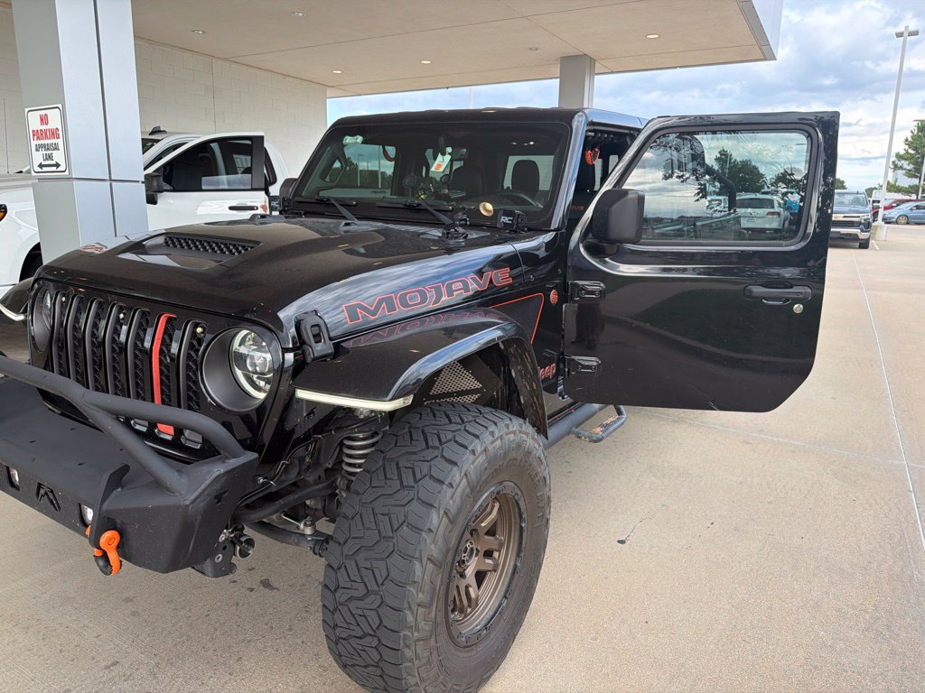 Used 2021 Jeep Gladiator Mojave AWD/4WD image 1