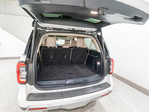 Used 2022 Ford Expedition Max Limited image 33