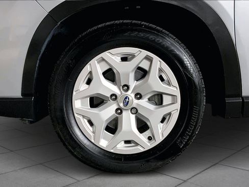 Used 2019 Subaru Forester w/ Alloy Wheel Package image 10