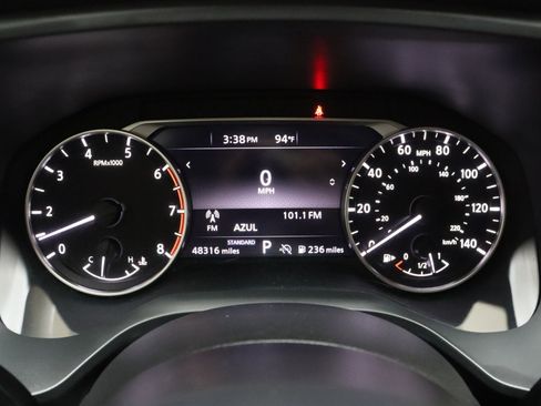 Used 2024 Nissan Rogue SV FWD image 39