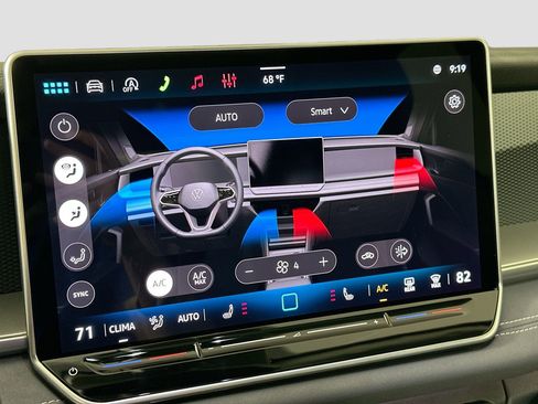 New 2026 Volkswagen Tiguan SE image 14