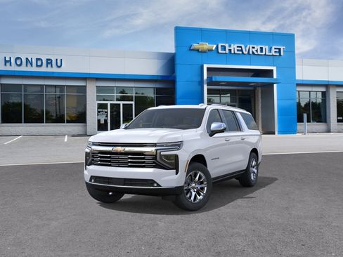 New 2026 Chevrolet Suburban Premier AWD/4WD image 32