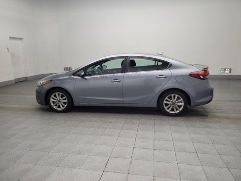 Used 2017 Kia Forte S w/ S Technology Package image 3