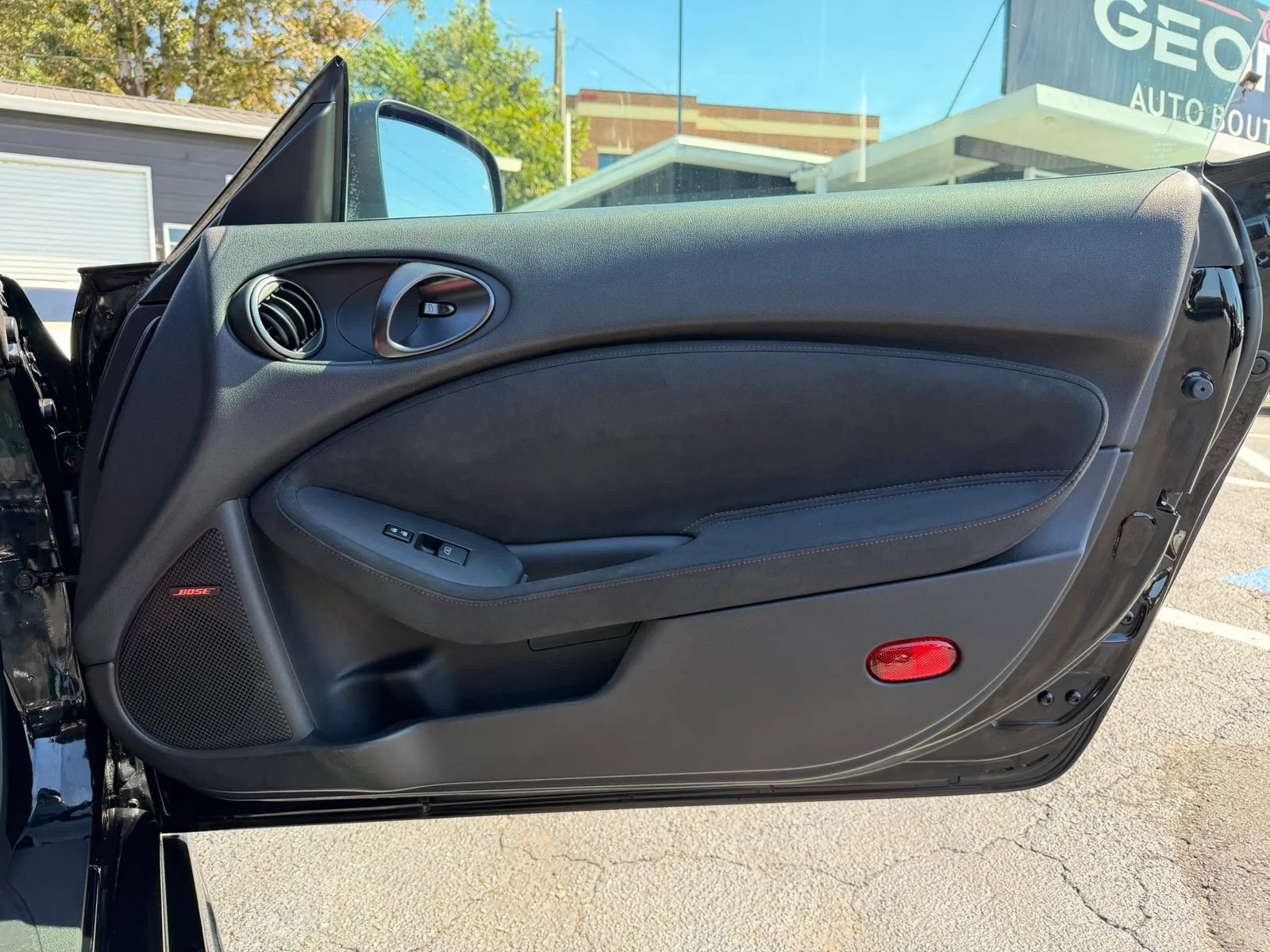 Used 2017 Nissan 370Z NISMO RWD image 20