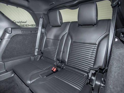 Used 2023 Land Rover Discovery HSE R-Dynamic AWD/4WD image 16