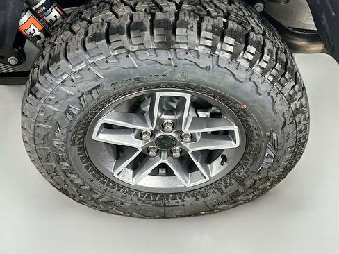 New 2026 Jeep Gladiator Mojave image 16