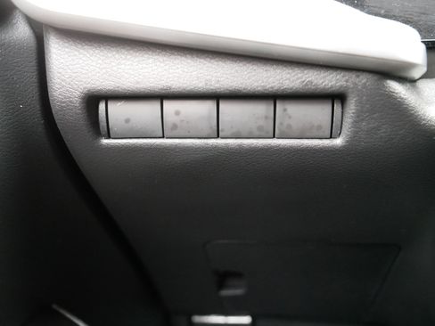 Certified 2025 Nissan Kicks SV w/ Illumination Package image 26