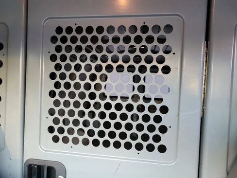 Used 2017 GMC Savana 2500 image 24