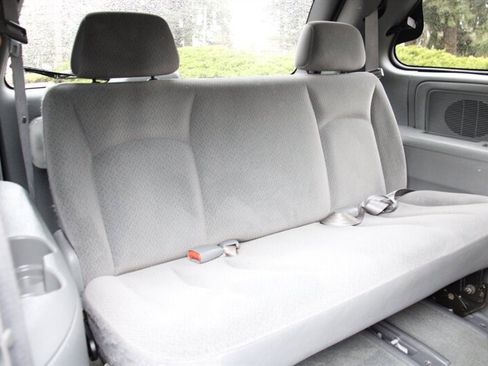 Used 2006 Chrysler Town & Country w/ Popular Equipment Group I image 15