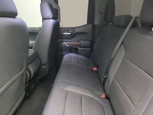 Used 2019 GMC Sierra 1500 SLE w/ SLE Value Package AWD/4WD image 18