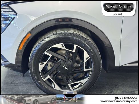 Used 2023 Kia Sportage SX image 5