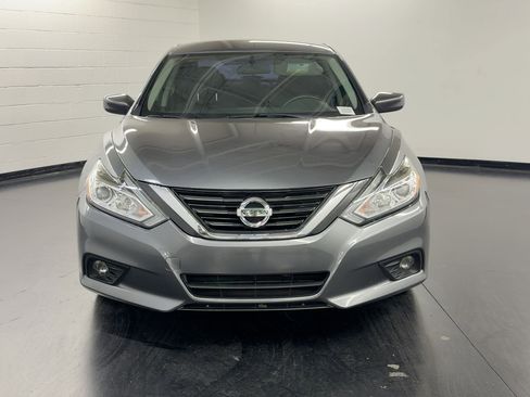 Used 2018 Nissan Altima 2.5 SV image 6