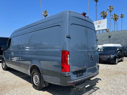 Used 2019 Mercedes-Benz Sprinter 170 image 8