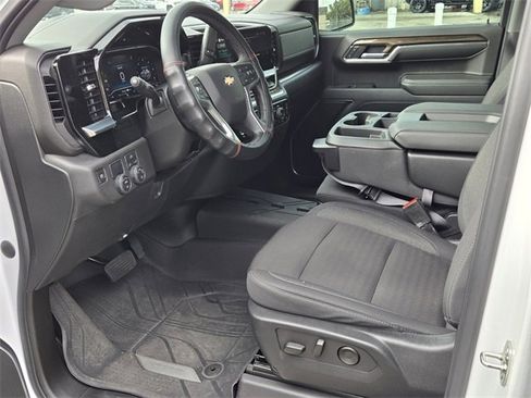 Used 2024 Chevrolet Silverado 1500 LT w/ Protection Package image 8