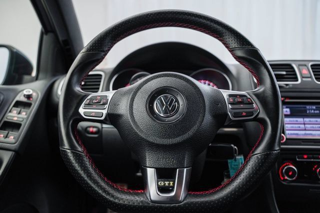 Used 2011 Volkswagen GTI 4-Door FWD image 48