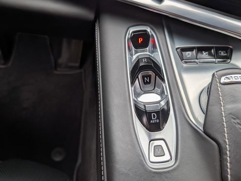 Used 2023 Chevrolet Corvette Stingray Premium Cpe w/ Z51 Performance Package image 26