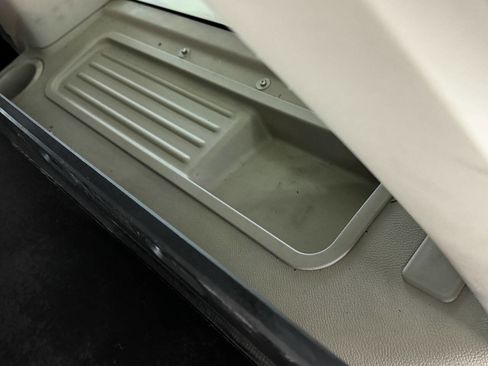 Used 2014 Ford Expedition XL RWD image 51