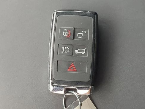 Used 2025 Land Rover Defender 110 S AWD/4WD image 36
