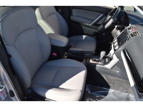 Used 2018 Subaru Forester 2.5i Limited image 31