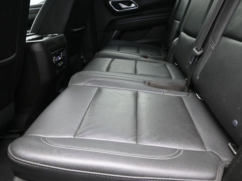 Used 2021 Chevrolet Tahoe LT image 16