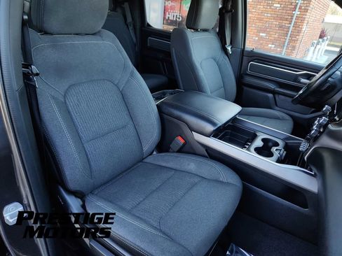 Used 2019 RAM 1500 Big Horn AWD/4WD image 19
