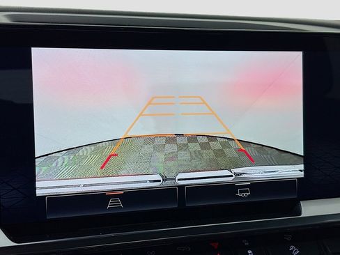 New 2026 GMC Sierra 1500 Elevation image 14