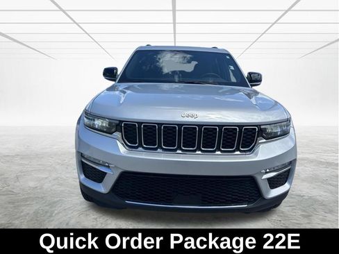 Certified 2024 Jeep Grand Cherokee Limited RWD image 9