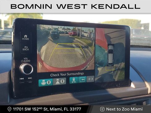 Used 2023 Honda Pilot TrailSport image 25