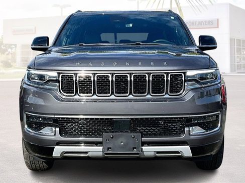 Used 2023 Jeep Wagoneer Series II image 29