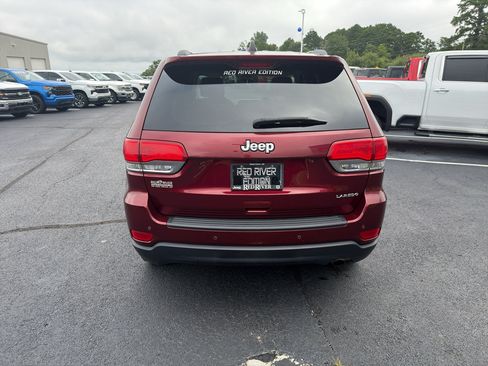Used 2019 Jeep Grand Cherokee Laredo RWD image 6