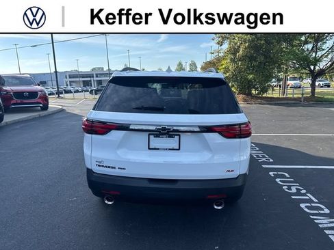 Used 2023 Chevrolet Traverse RS AWD/4WD image 4