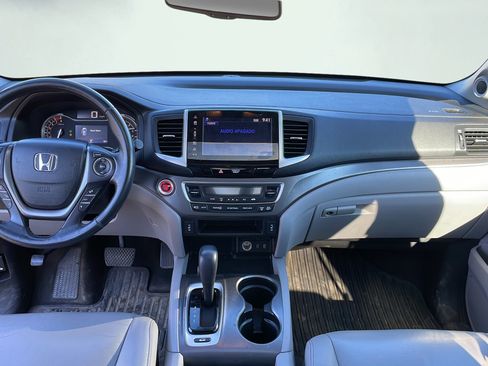 Used 2017 Honda Pilot EX-L image 11