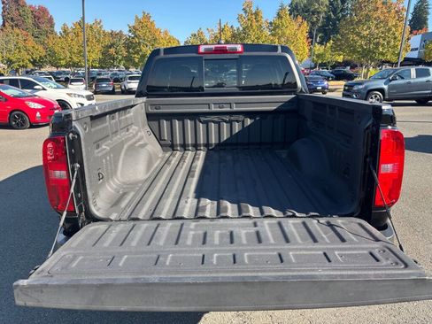 Used 2020 Chevrolet Colorado ZR2 image 11