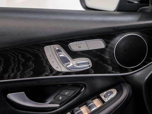 Used 2017 Mercedes-Benz GLC 300 300 Luxury w/ Premium 1 Package image 39