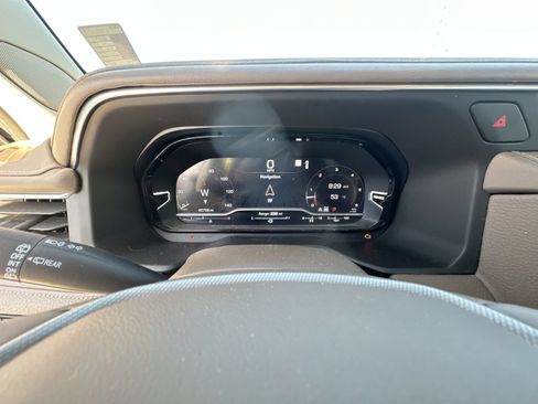 Certified 2023 GMC Yukon Denali AWD/4WD image 2