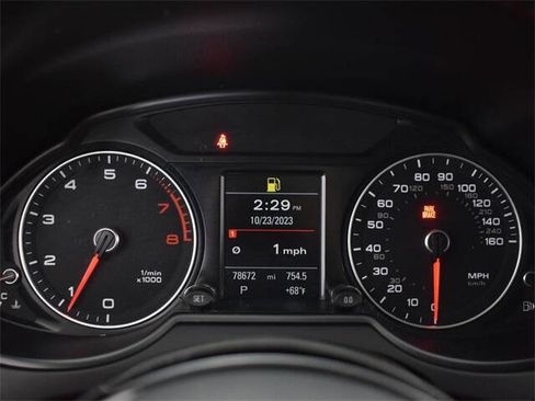 Used 2015 Audi Q5 2.0T Premium Plus w/ Technology Package image 18