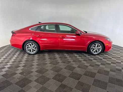 Used 2021 Hyundai Sonata SEL w/ Preferred Accessory Package FWD image 4