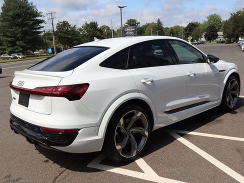 Used 2024 Audi SQ8 e-tron Prestige w/ Prestige Package AWD/4WD image 6