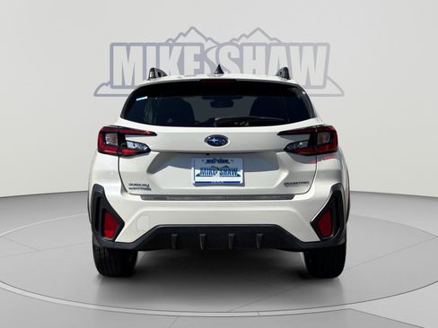 Used 2024 Subaru Crosstrek 2.0i Premium w/ Crosstrek Mirror Package AWD/4WD image 4