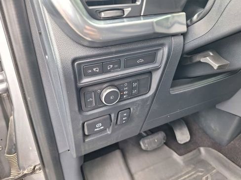 Used 2021 Ford F150 Lariat w/ Max Trailer Tow Package AWD/4WD image 18