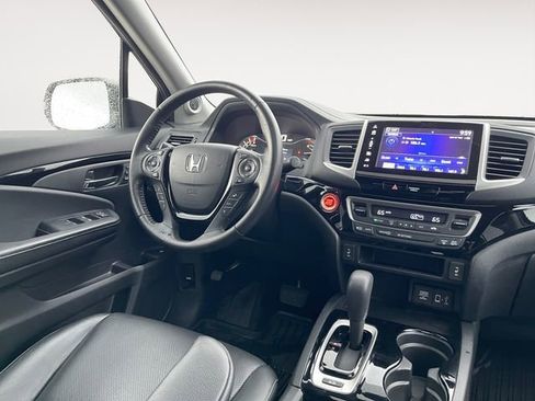 Used 2018 Honda Ridgeline RTL-E image 10