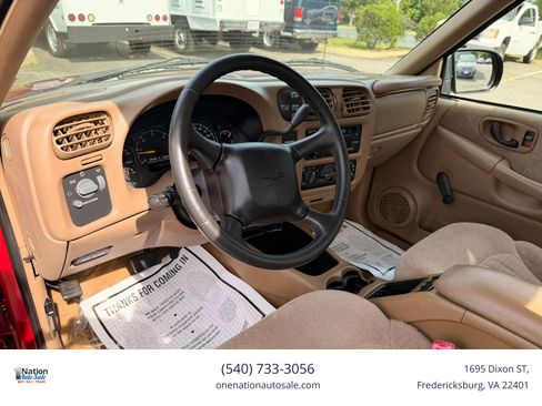 Used 2000 Chevrolet S10 Pickup LS w/ Preferred Equipment Group AWD/4WD image 10