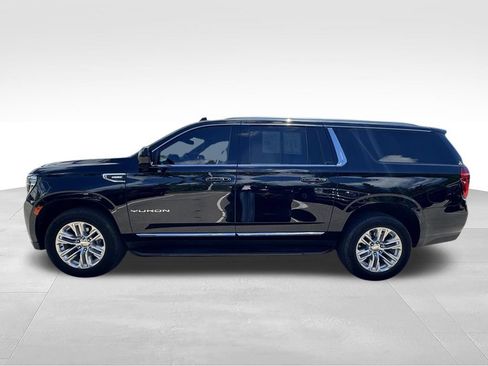 Used 2024 GMC Yukon XL SLT AWD/4WD image 12