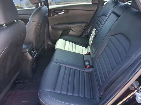 Used 2023 Kia Forte GT-Line w/ GT-Line Premium Package image 14