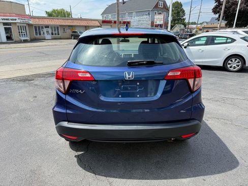 Used 2016 Honda HR-V LX image 6