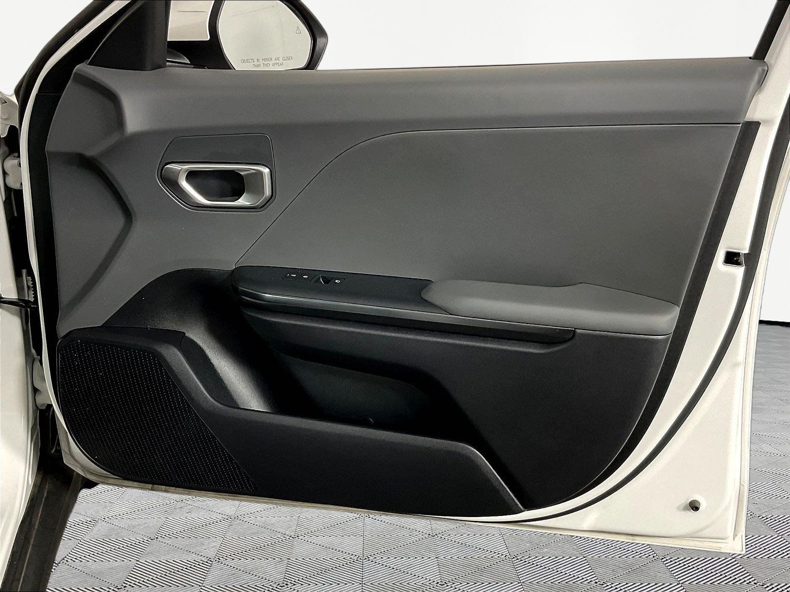 Certified 2025 Kia K4 FWD image 27