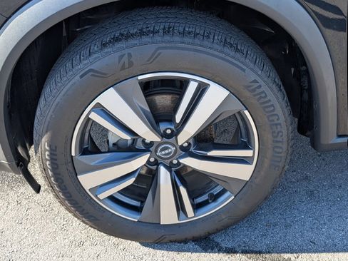 Used 2023 Nissan Rogue SL image 28